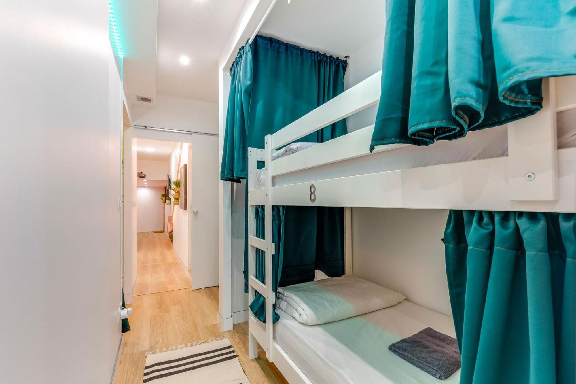 Cozy Nest Hostel Porto Kültér fotó