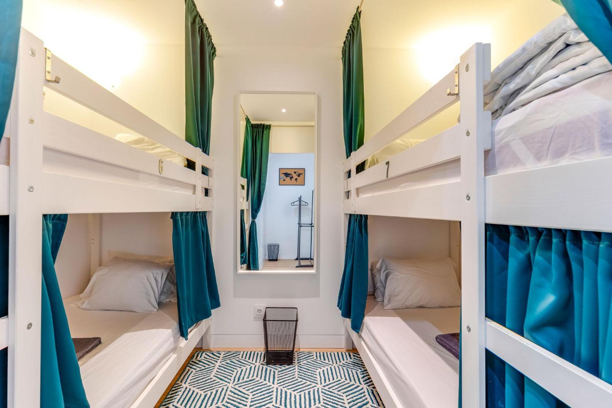 Cozy Nest Hostel Porto Kültér fotó